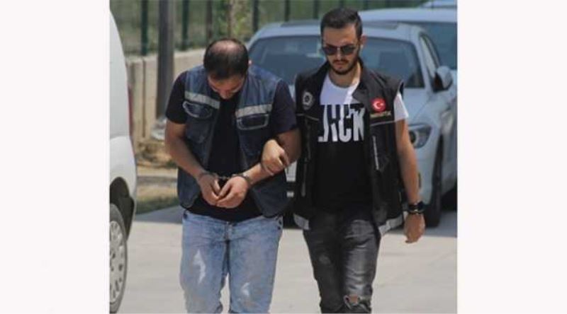 Otelde uyuşturucu satmaya çalıştı Adana polisine yakalandı