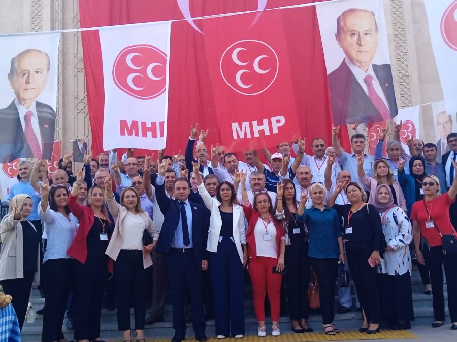  MHP YÜREĞİR  İLÇE OLAĞAN KONGRESİ ŞÖLEN HAVASINDA GEÇTİ