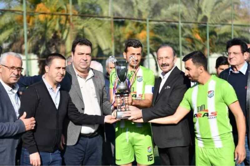 KÜRKÇÜLERSPOR LİG BİTMEDEN ŞAMPİYONLUĞUNU İLAN ETTİ.