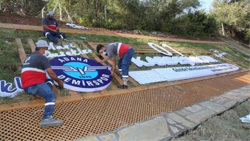 Büyükşehirden aralıksız yol ve peyzaj hizmeti